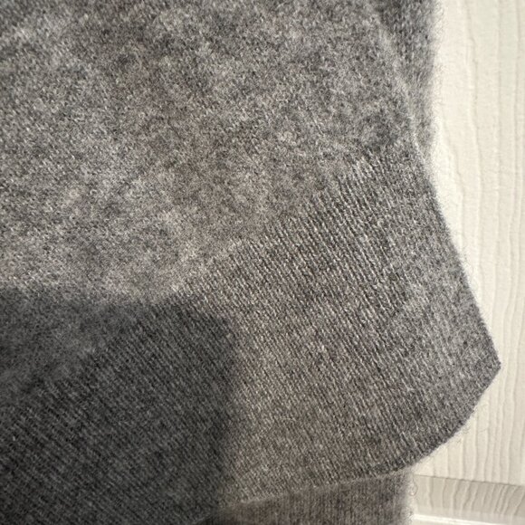 Saks Fifth Avenue 100% Cashmere Gray Cardigan - Picture 7 of 16